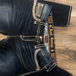 Rock revival skinny jeans